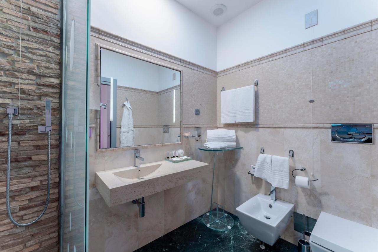 Hotel Trecento Ρώμη Εξωτερικό φωτογραφία